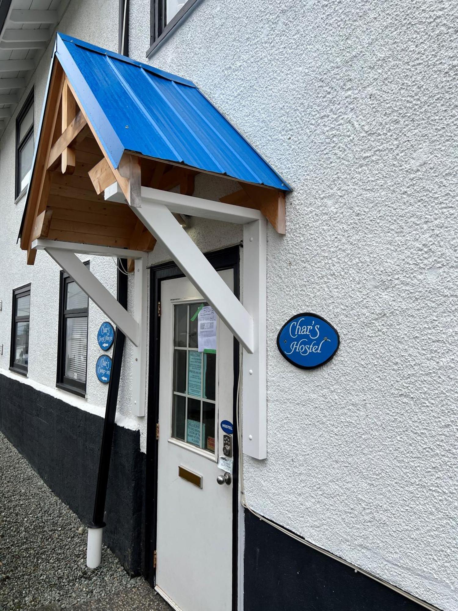 Char'S Landing Hostel Port Alberni Room photo